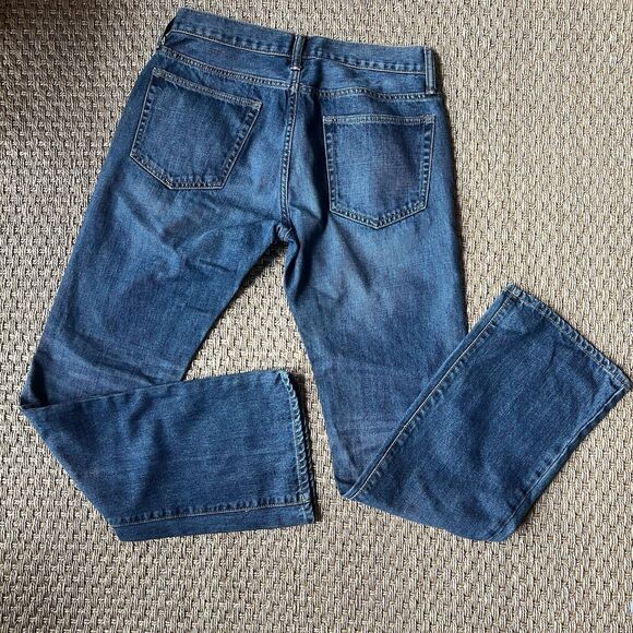 Gap Jeans Men’s 31x32 Bootcut Medium Wash Light Whiskering Denim - Picture 2 of 6